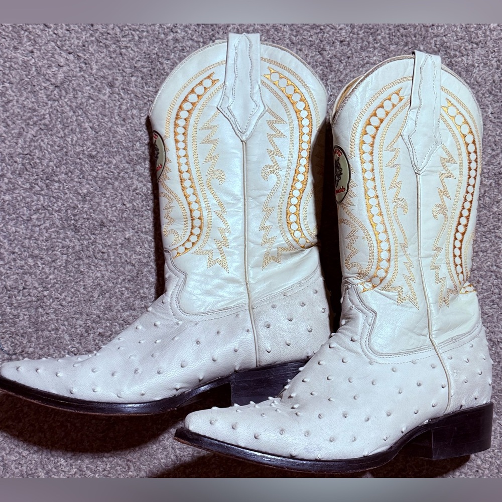 White Leather Boots with Intricate Stitching and Tall Shaft - Picture 12 of 14